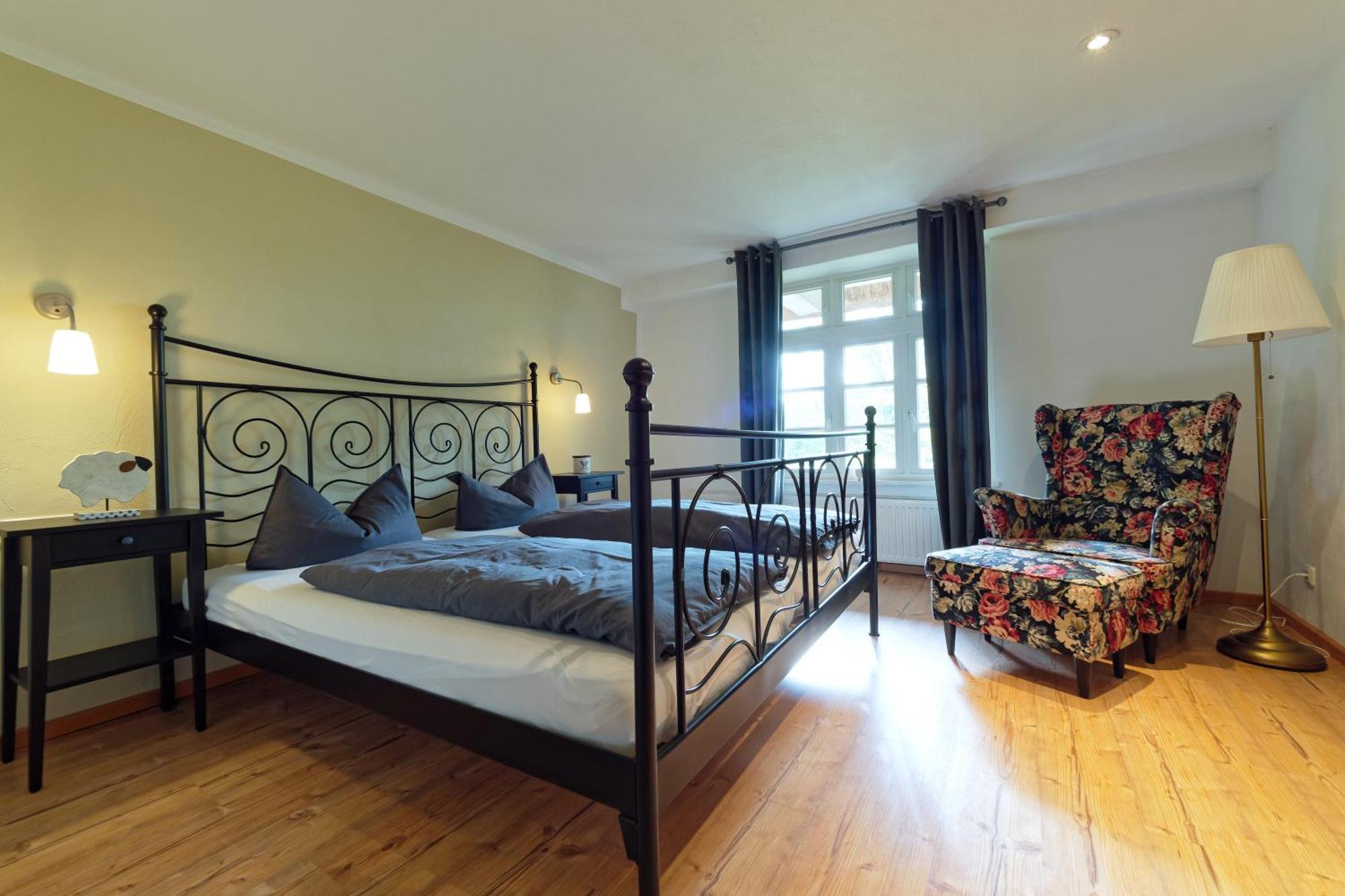 Hotel Gut Schoeneworth Freiburg  Esterno foto